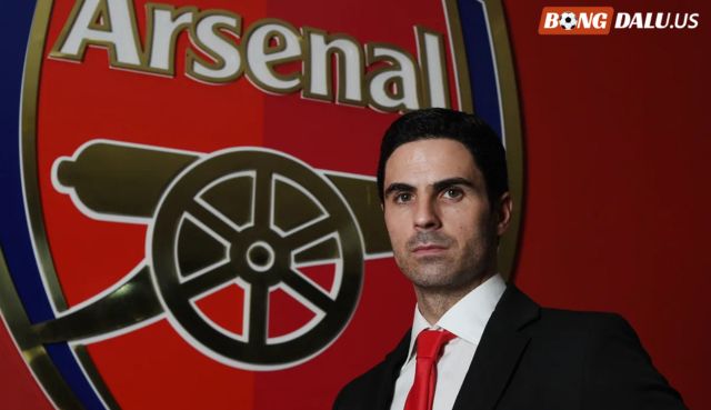 Huấn luyện viên Arsenal hiện tại Huấn luyện viên Arsenal hiện tại